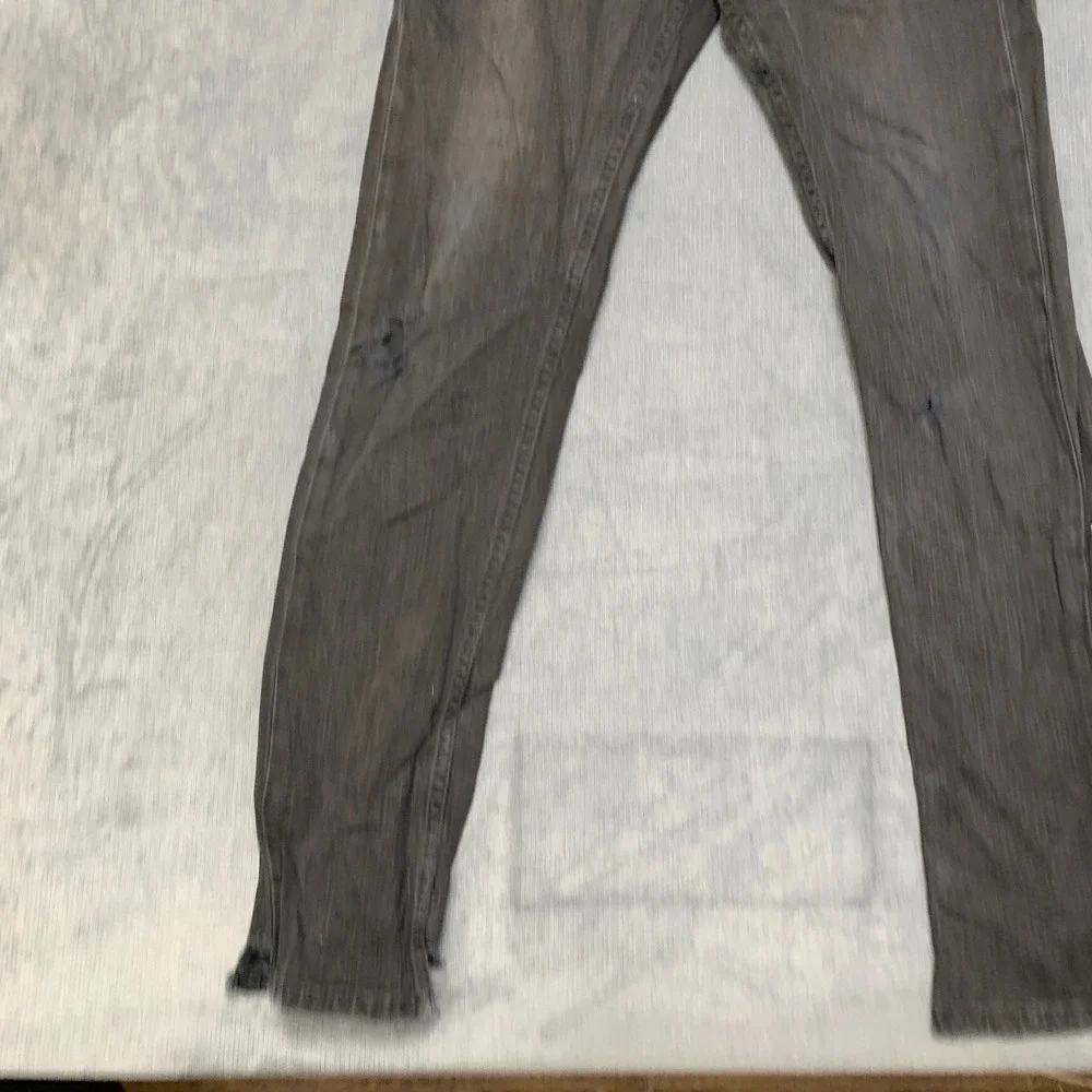 Levi's 511 Slim Fit Skinny Jeans Mens 31x32 Black Denim Dark Wash Everyday Wear